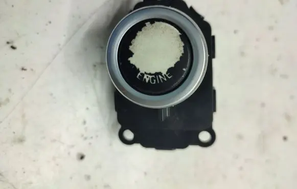 Engine start stop button switch