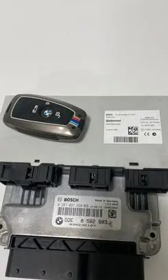BMW 5 F10 F11 Other control units/modules 8582803 0281031328