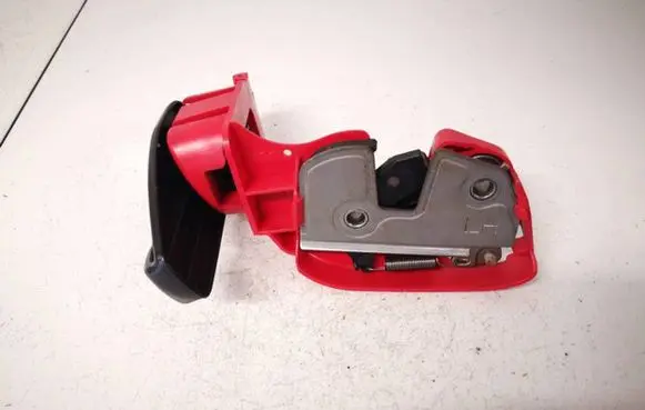 Mazda 3 I Seat back rest lock catch bp4k472