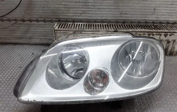 Volkswagen Touran I Headlight/headlamp 2K0941005B