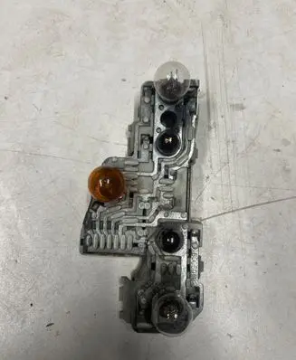 Volkswagen PASSAT B5.5 Tail light bulb cover holder 3B5945257B 284001