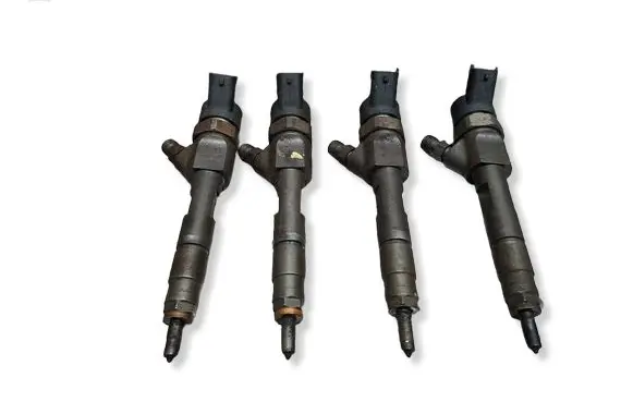 Renault Scenic II - Grand scenic II Fuel injector S27649858 0445110110A 0445110110