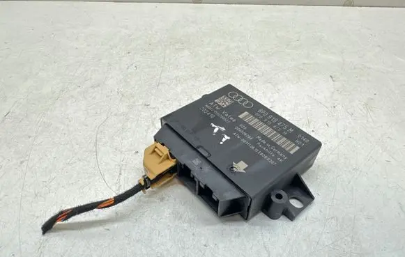 Audi TT TTS Mk2 Parking PDC control unit/module 8P0919475M