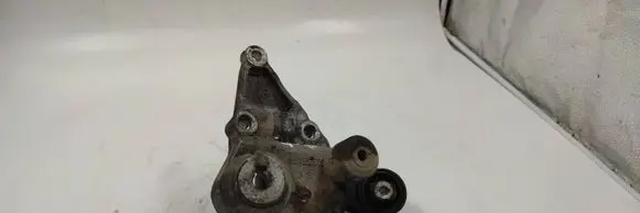 Citroen C5 Engine mounting bracket 9631853883