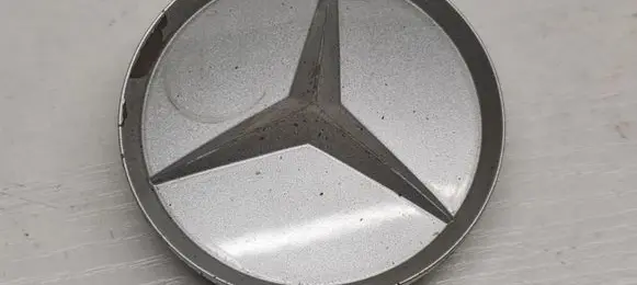 Mercedes-Benz C W203 Original wheel cap 2014010225