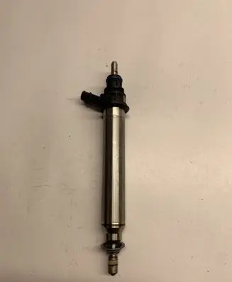 Mercedes-Benz C W204 Fuel injector A2780700687