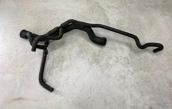 Volkswagen Golf V Engine coolant pipe/hose 1K0122157JK
