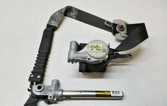 Hyundai ix35 Front seatbelt 888202Y200
