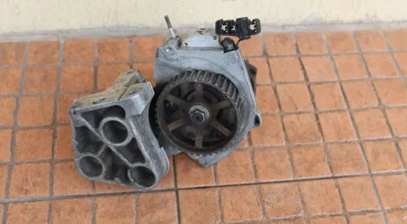 Renault Scenic II - Grand scenic II Fuel injection high pressure pump 8200055072