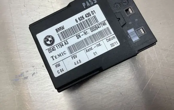 Mini Cooper Countryman R60 Seat control module 6926435 00401154A3 000647746