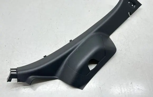 Nissan Pulsar Rear seat side bottom trim 849523ZL0A
