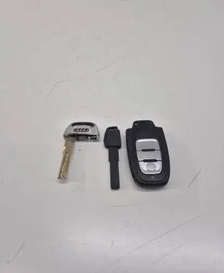 Audi A6 Allroad C7 Ignition key/card 