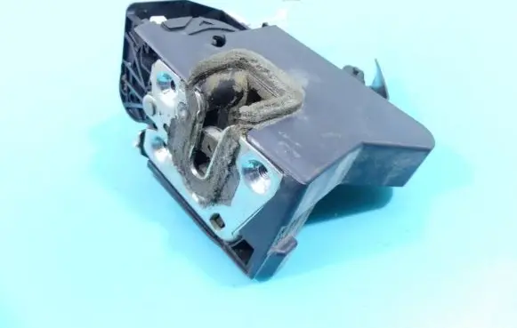 Front door lock