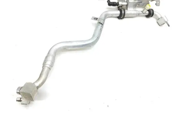 Air conditioning (A/C) pipe/hose