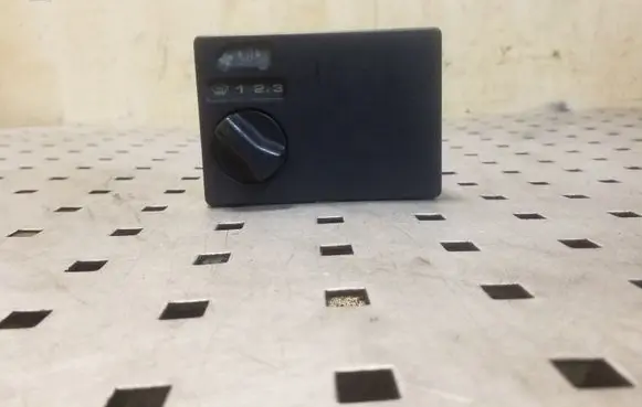 Volkswagen Transporter - Caravelle T4 Climate control unit 701959531