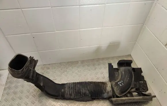 Ford Mondeo MK IV Air intake hose/pipe 8G919A675BC 1029344S02