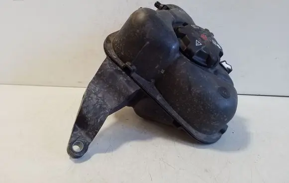 BMW i4 Coolant expansion tank/reservoir 7925641