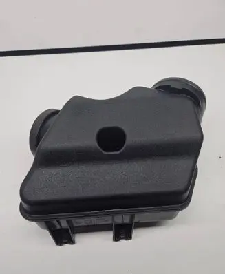 Chrysler Town u0026 Country V Intake resonator 0461731zAC