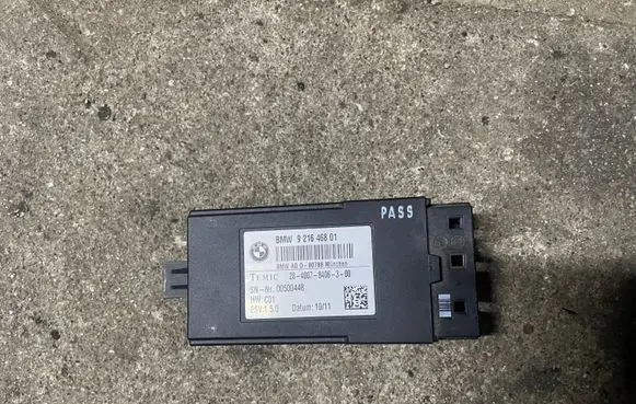 BMW 5 F10 F11 Seat heating relay 9216468 00500448 2840078406300