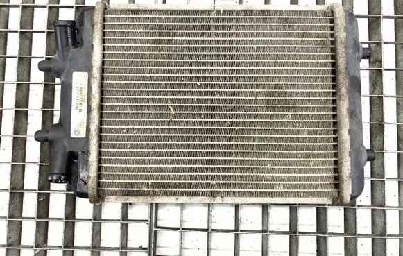 Audi A7 S7 4G Coolant radiator 8K0121212C