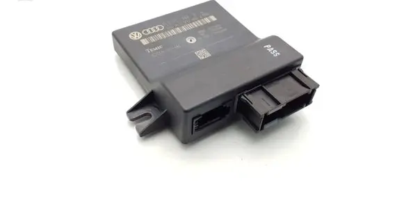 Audi A6 S6 C6 4F Gateway control module 4L0907468B 4L0910468A 401324