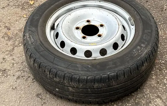 Renault Master III R16 spare wheel 
