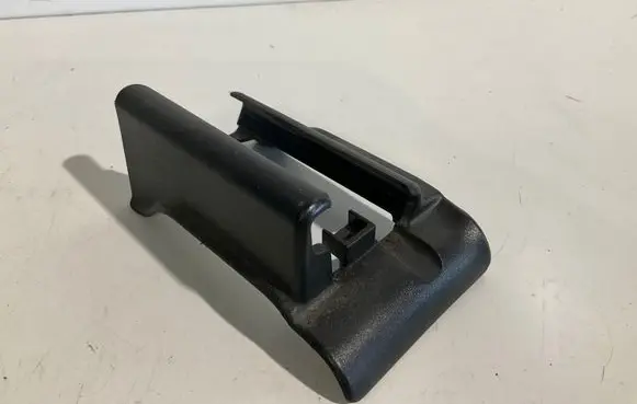 Mercedes-Benz E W211 Front passenger seat rail trim 2118192420 77020002