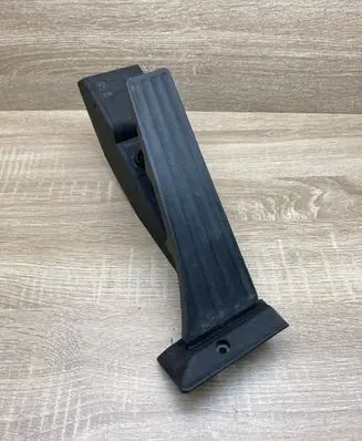 BMW 5 E60 E61 Accelerator throttle pedal 6766931 259160