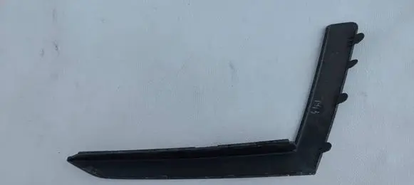 Skoda Octavia Mk4 Front bumper splitter molding 5E3807833