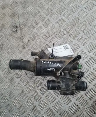 Thermostat/thermostat housing