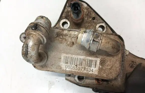Engine oil radiator