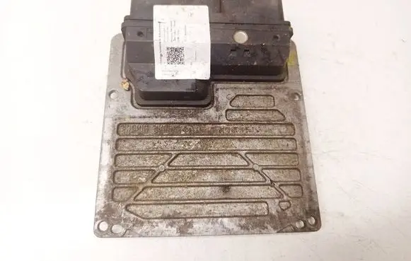 Mercedes-Benz E W211 Engine control unit/module A2711539179
