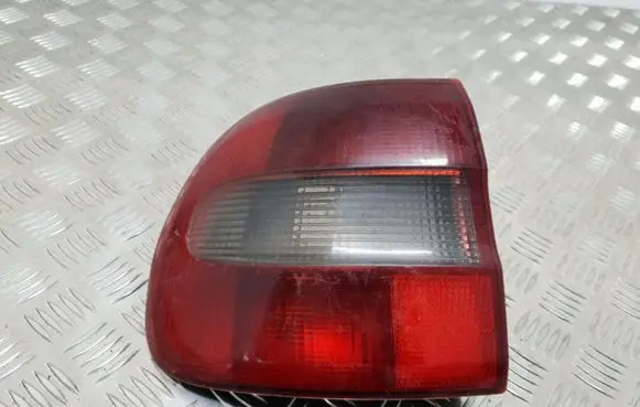 Volvo S40, V40 Rear/tail lights 308019