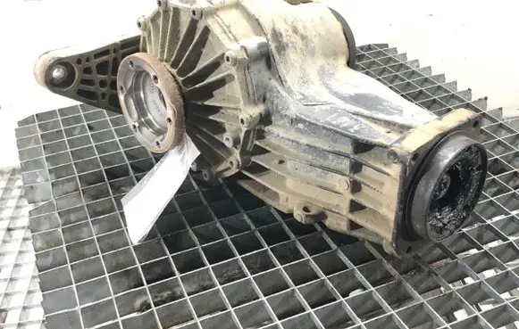 Audi A4 S4 B6 8E 8H Rear differential