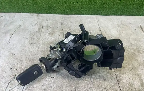 Opel Insignia A Ignition lock 20939745 13504286 13326419