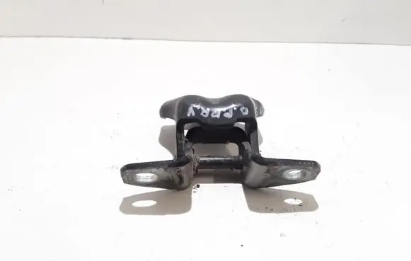 Hyundai Santa Fe Front door upper hinge