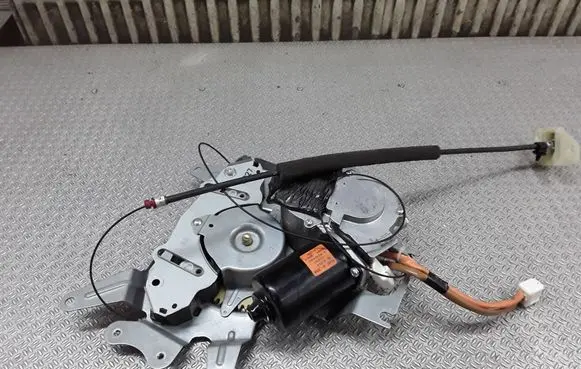 Nissan Prairie Sliding door motor 979351EN300