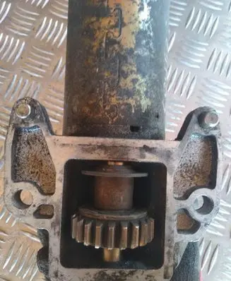 Mazda 626 Starter motor
