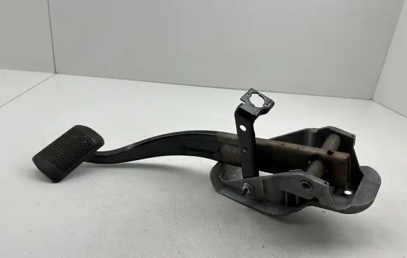 Dodge Durango III Brake pedal 0820531001