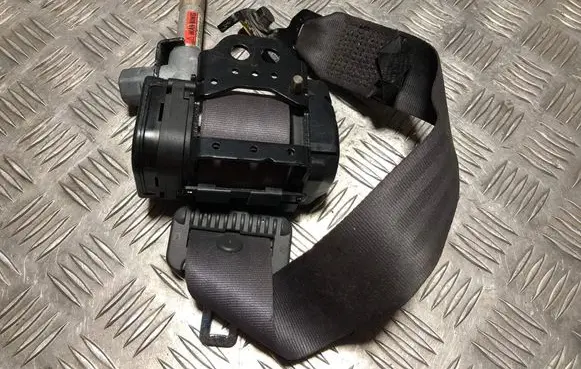 Volvo S60 Rear seatbelt 570621100 6705211001 A100160