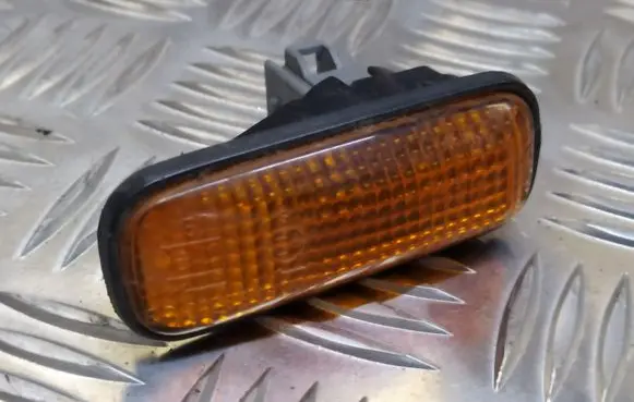 Honda Accord Front fender indicator light 6R01366