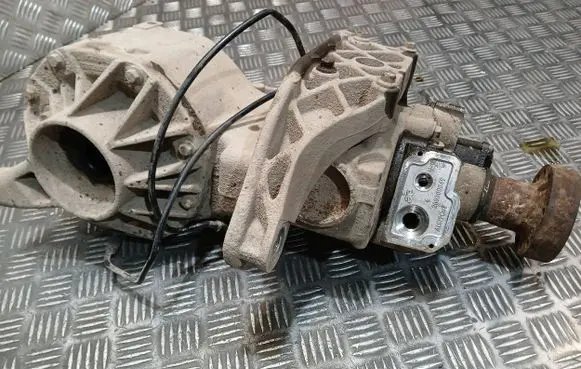 Land Rover Freelander 2 - LR2 Rear differential