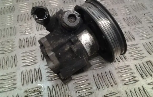 Audi A6 S6 C6 4F Power steering pump 4F0145155P
