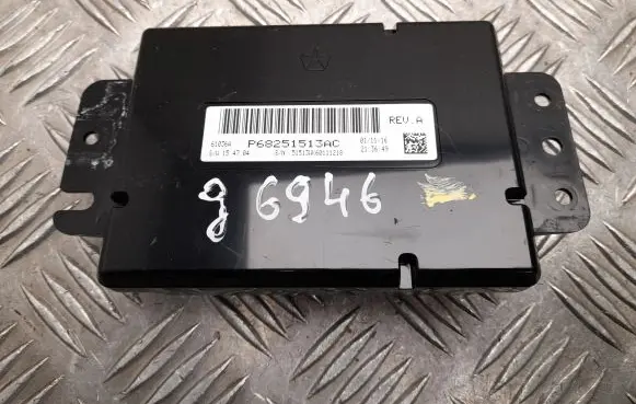 Jeep Grand Cherokee Other control units/modules P68251513AC