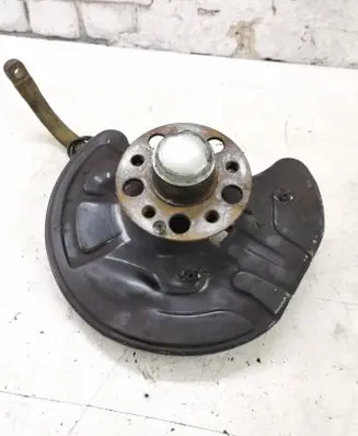 Mercedes-Benz E W211 Front wheel hub