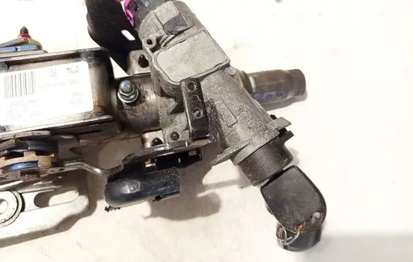 Volkswagen Bora Ignition lock 