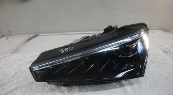 Skoda Scala Headlight/headlamp 657941015A 90176078