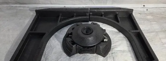 Ford C-MAX II Spare wheel mounting bracket 