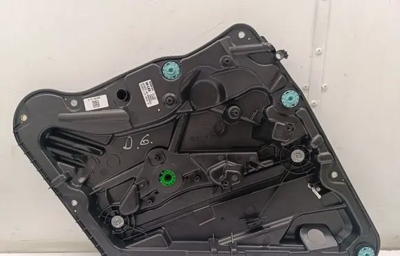 BMW iX1 Rear window lifting mechanism without motor 5A1D878