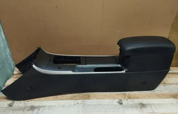 Mazda 6 Armrest